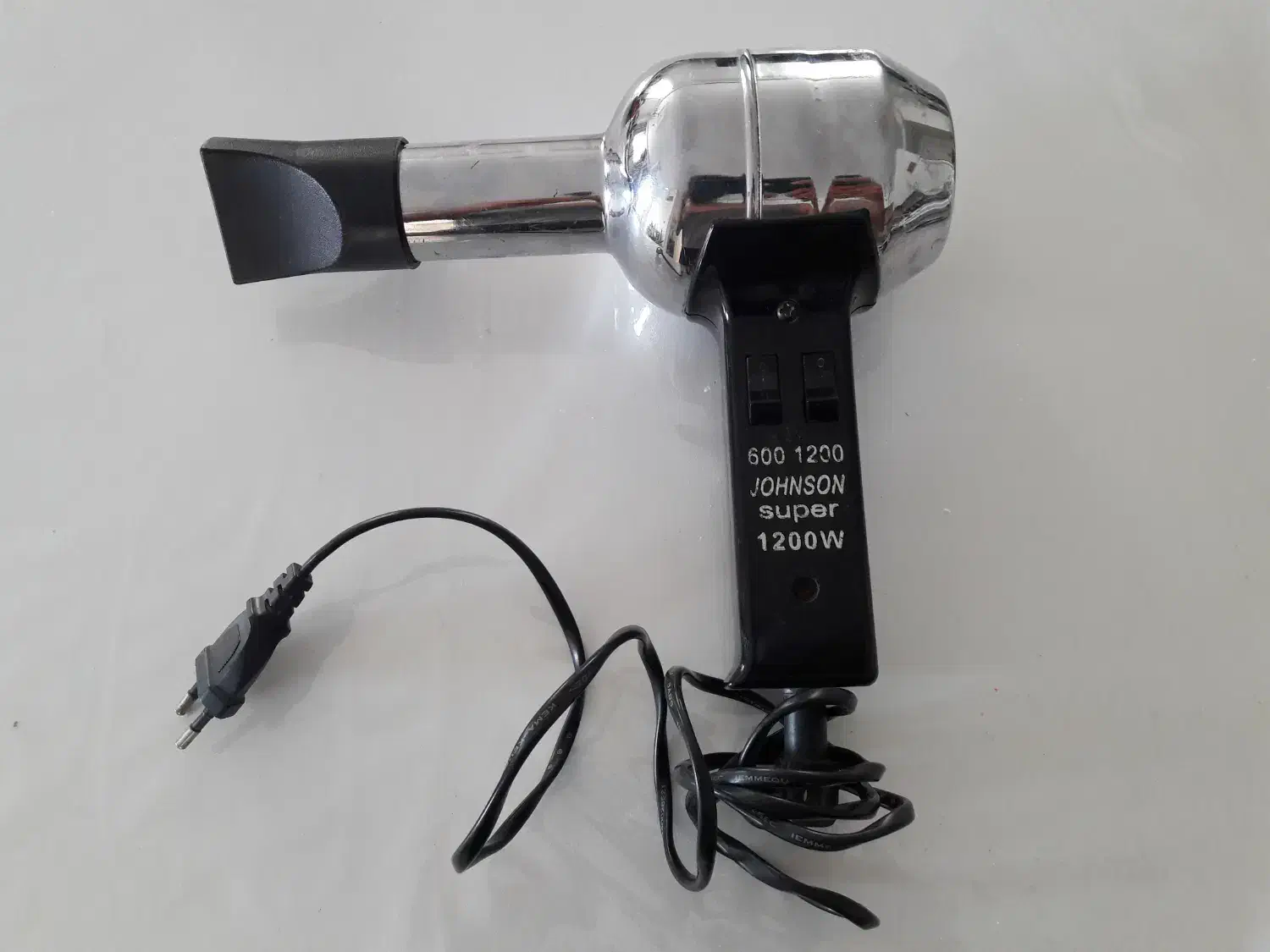 سشوار جانسون اصل|آرایشی، بهداشتی، درمانی|اندیشه, اندیشه فاز ۴|دیوار