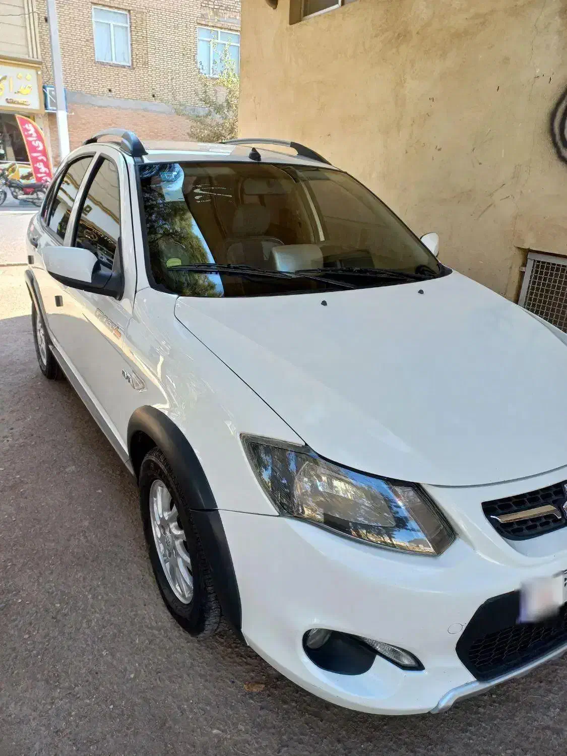 کوییک اتومات مدل ۴۰۲|خودرو سواری و وانت|قم, بنیاد|دیوار