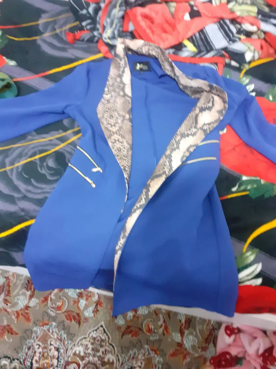 پالتو و مانتو کتی|لباس|شاهین‌شهر, فردوسی|دیوار