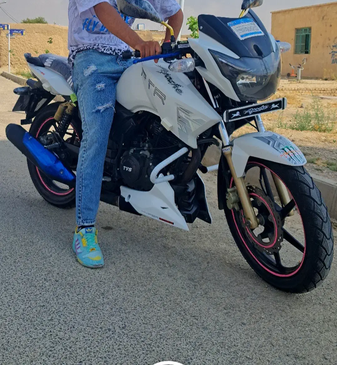 موتورسیکلت|موتورسیکلت|فامنین, |دیوار