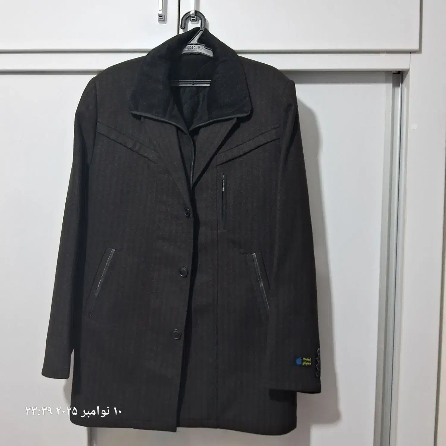 پالتو مردانه در حد نو|لباس|میانه, |دیوار