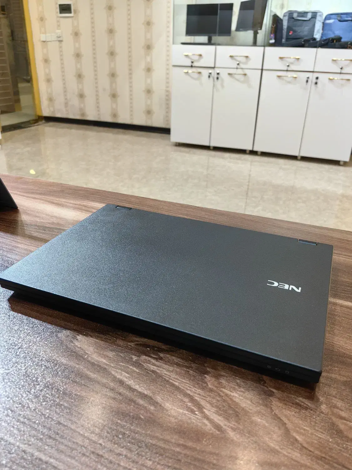 لپ تاپ نسل هشتم i5 در حد آک با ضمانت|رایانه همراه|اراک, |دیوار