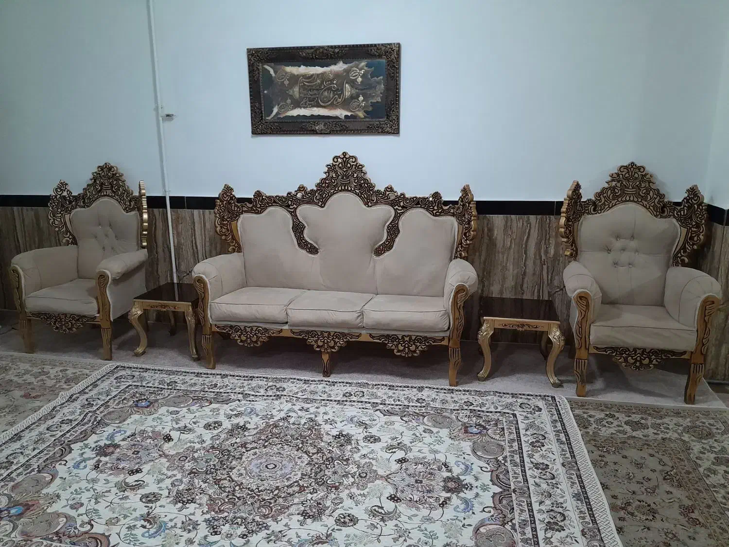 مبل سلطنتی|مبلمان خانگی و میز عسلی|ایوان, |دیوار