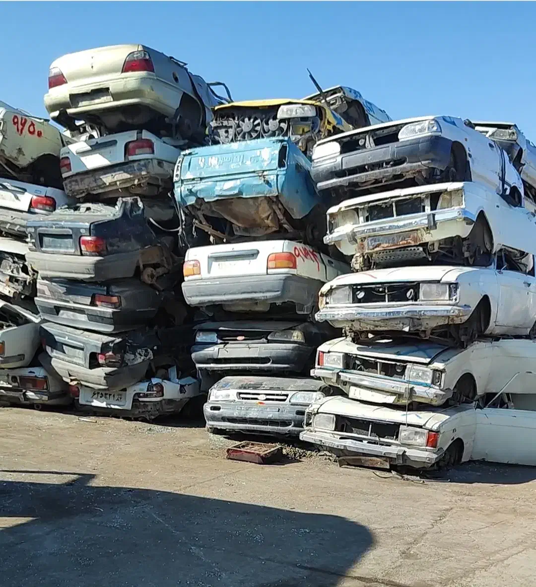 مرکز اسقاط خرید خودرو فرسوده تصادفی|خودرو سواری و وانت|دیواندره, |دیوار