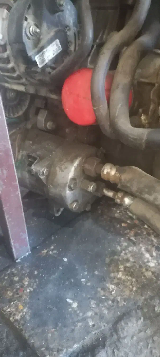 خریداری خودروهای تصادفی موتور سوخته اوراقی لیزینگی|خدمات موتور و ماشین|خرمآباد, |دیوار