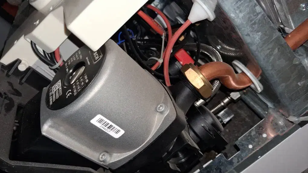 پکیج دیواری لورچ مدل هرما۳۲|آبگرمکن، پکیج، شوفاژ|فریدون‌کنار, |دیوار