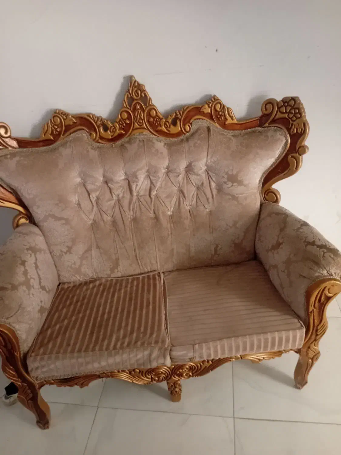 مبل ۷ نفره عالی|مبلمان خانگی و میز عسلی|بومهن, |دیوار