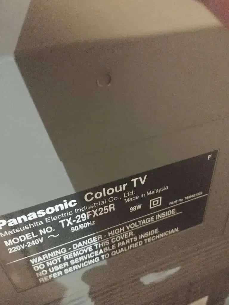 تلویزیون پاناسونیک ۲۹ اینچ سالم و تمیز|تلویزیون و پروژکتور|بروجن, |دیوار