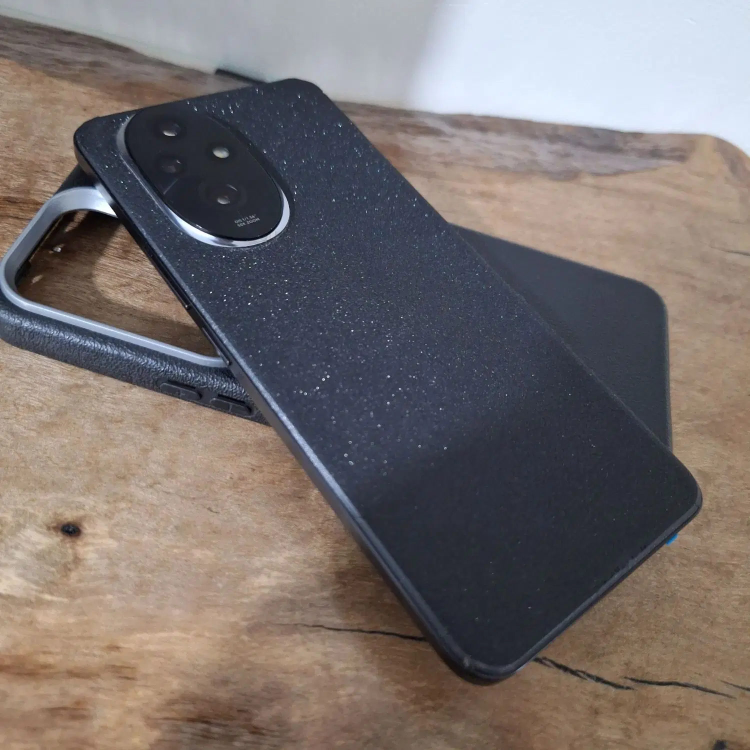 Honor 200 magic os|موبایل|کرج, محمود آباد|دیوار