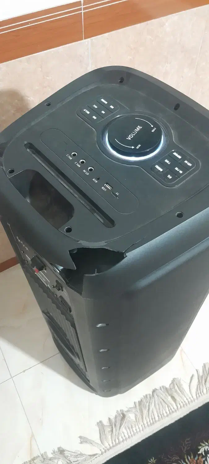 باکس پارتی امادو|پخش‌کننده همراه|قدس, شهر‌قدس|دیوار