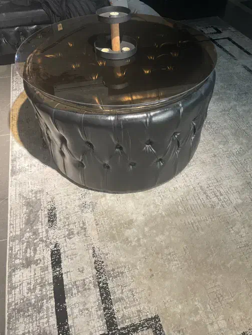 مبل و میز ناهار خوری چرم چستر سفاشی|میز و صندلی غذاخوری|رودهن, |دیوار