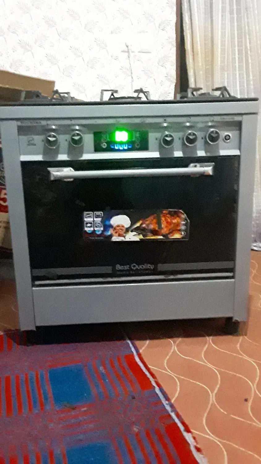 اجاق گاز ۵شعله طرح فر درحد نو قیمت توافقی|اجاق گاز و لوازم برقی پختوپز|بجنورد, |دیوار