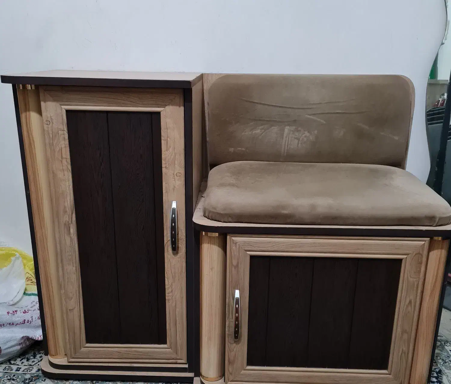 میزتلفن کمدی|میز تلفن|سبزوار, همت|دیوار