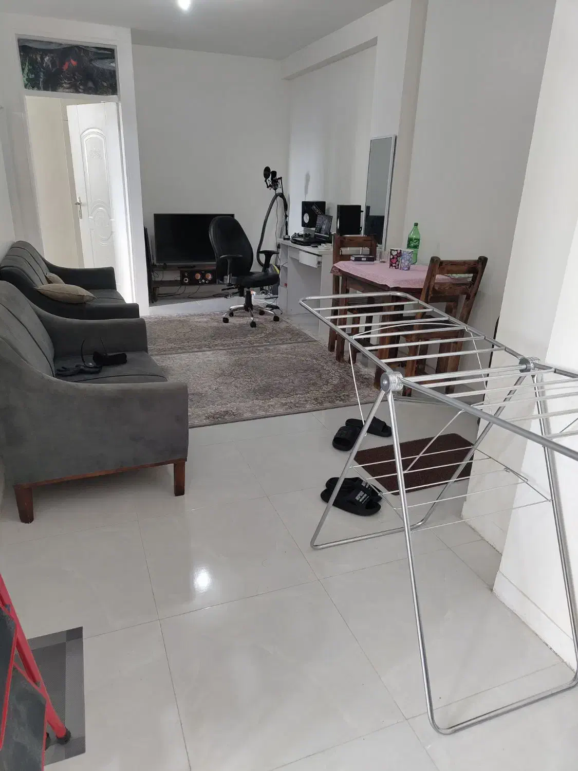 ۶۰ متر ۲ خواب طبقه اول|اجارهٔ خانه و ویلا|تهران, باشگاه نفت|دیوار