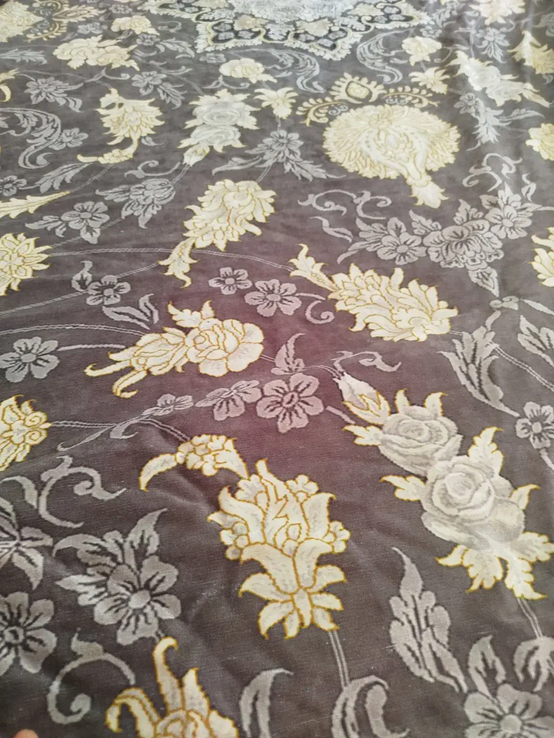 یک جفت رو فرشی کش دار|فرش|شیراز, میانرود|دیوار