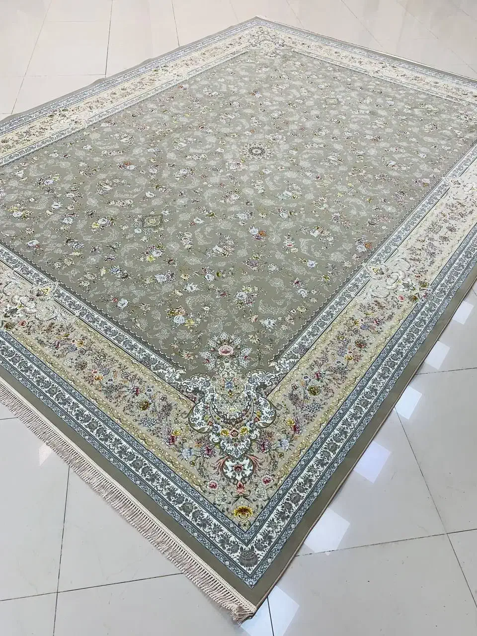 نیلی در ۵رنگ|فرش|یزد, |دیوار