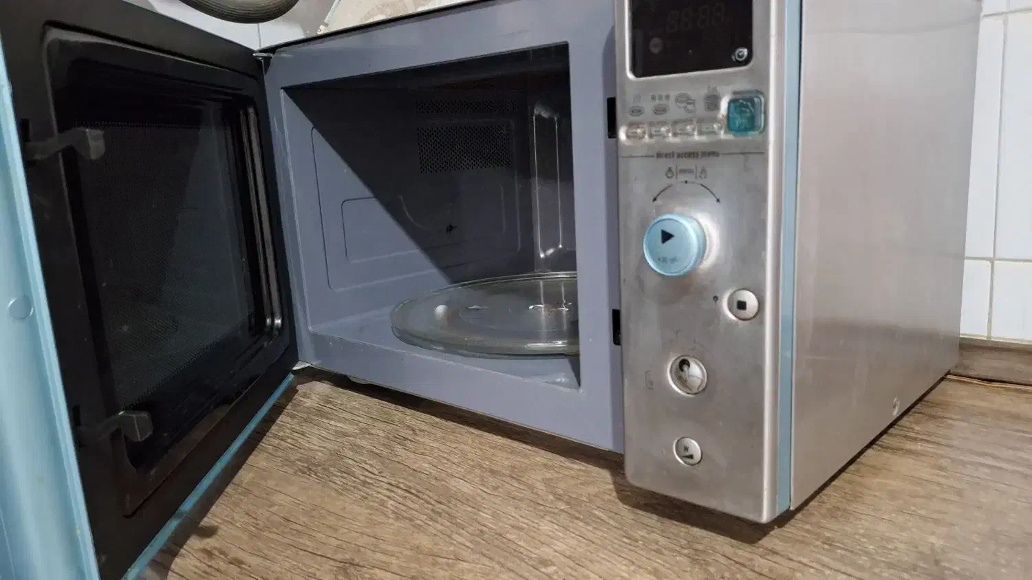 ماکروفر مولینکس  کم کار کرد|اجاق گاز و لوازم برقی پخت‌وپز|رشت, توشیبا|دیوار