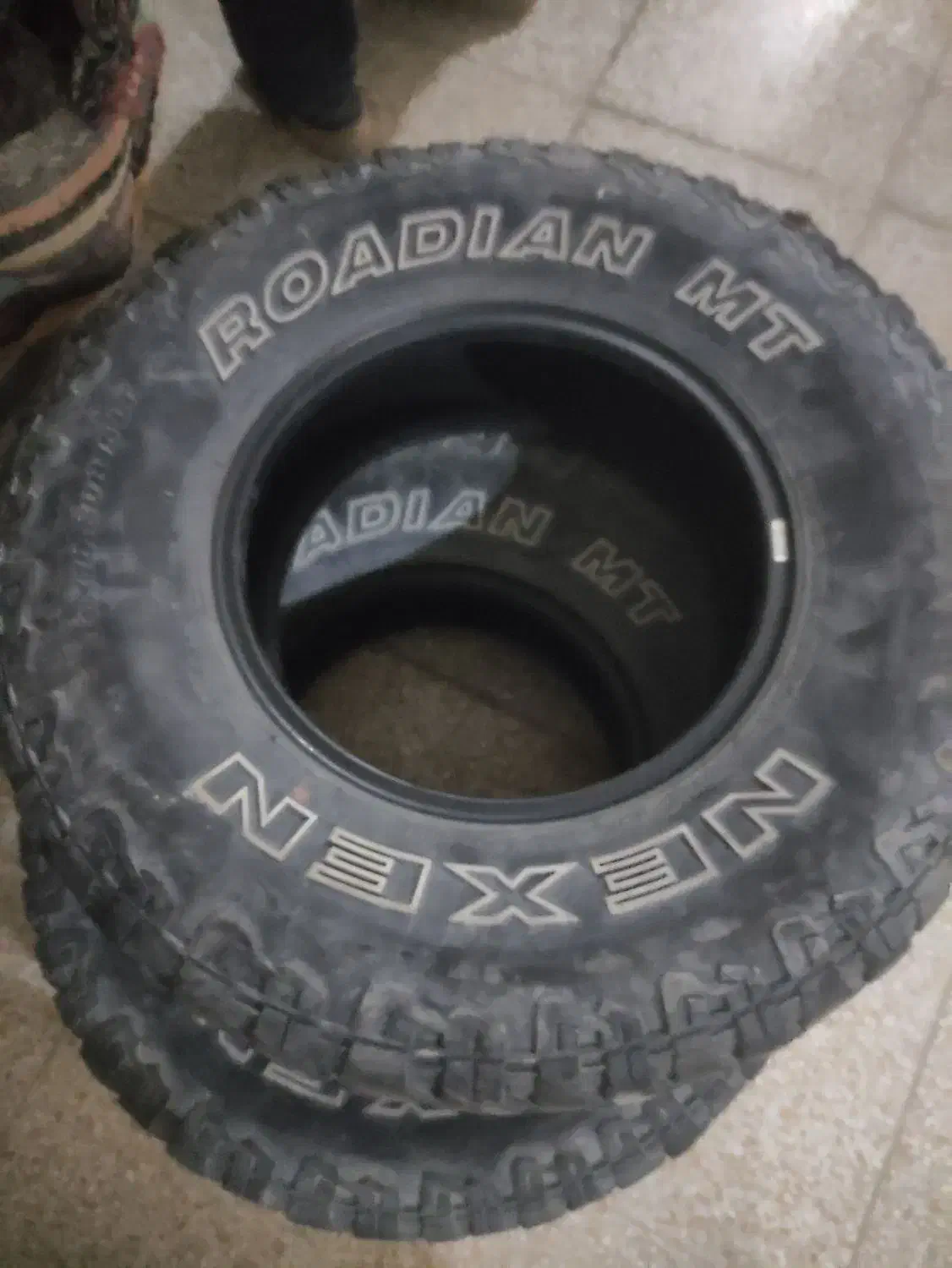 لاستیک پاترول.پیکاپ31|قطعات یدکی و لوازم جانبی|آبیک, |دیوار