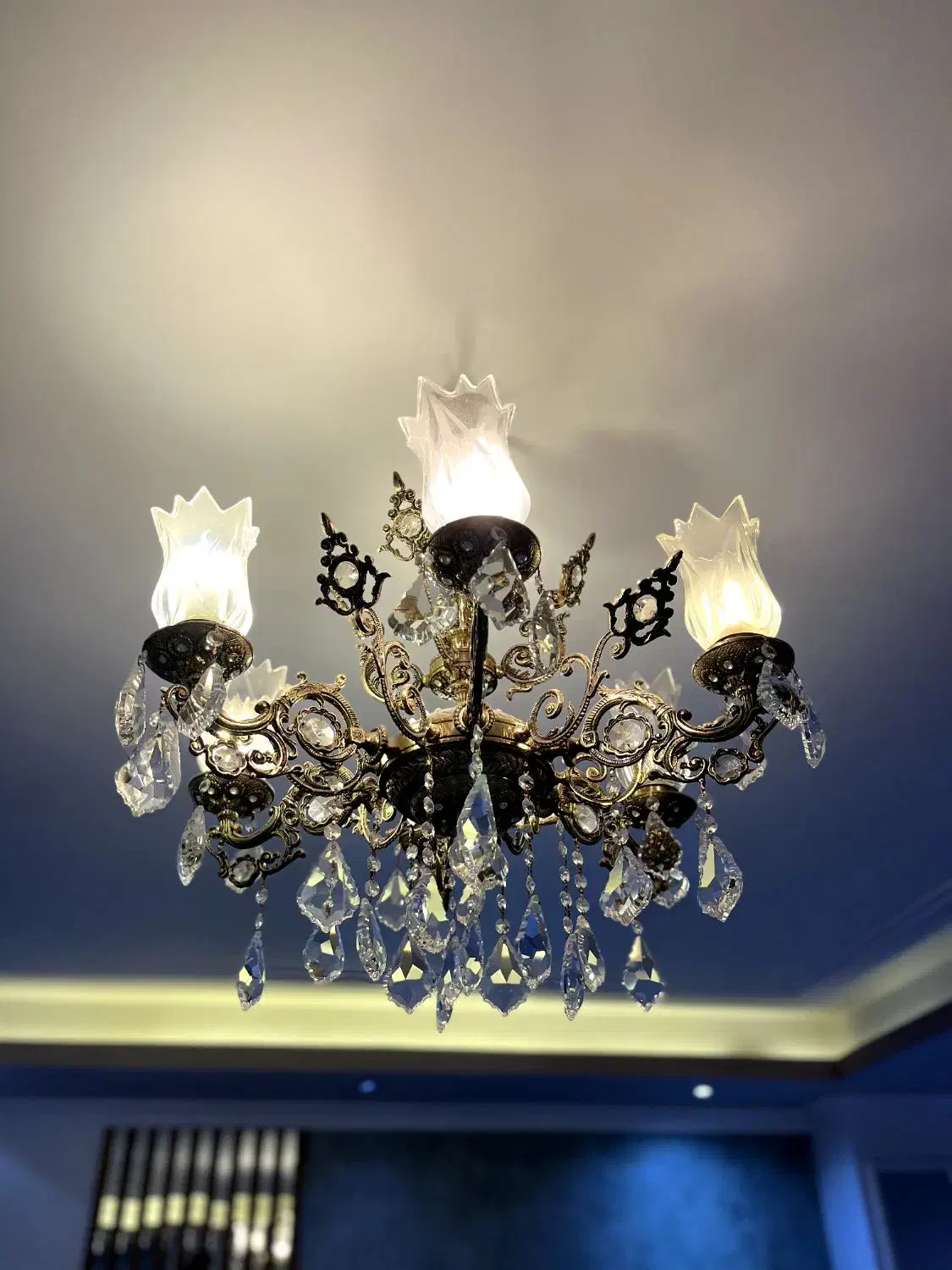 لوستر برنز|لوستر و چراغ آویز|ارومیه, |دیوار