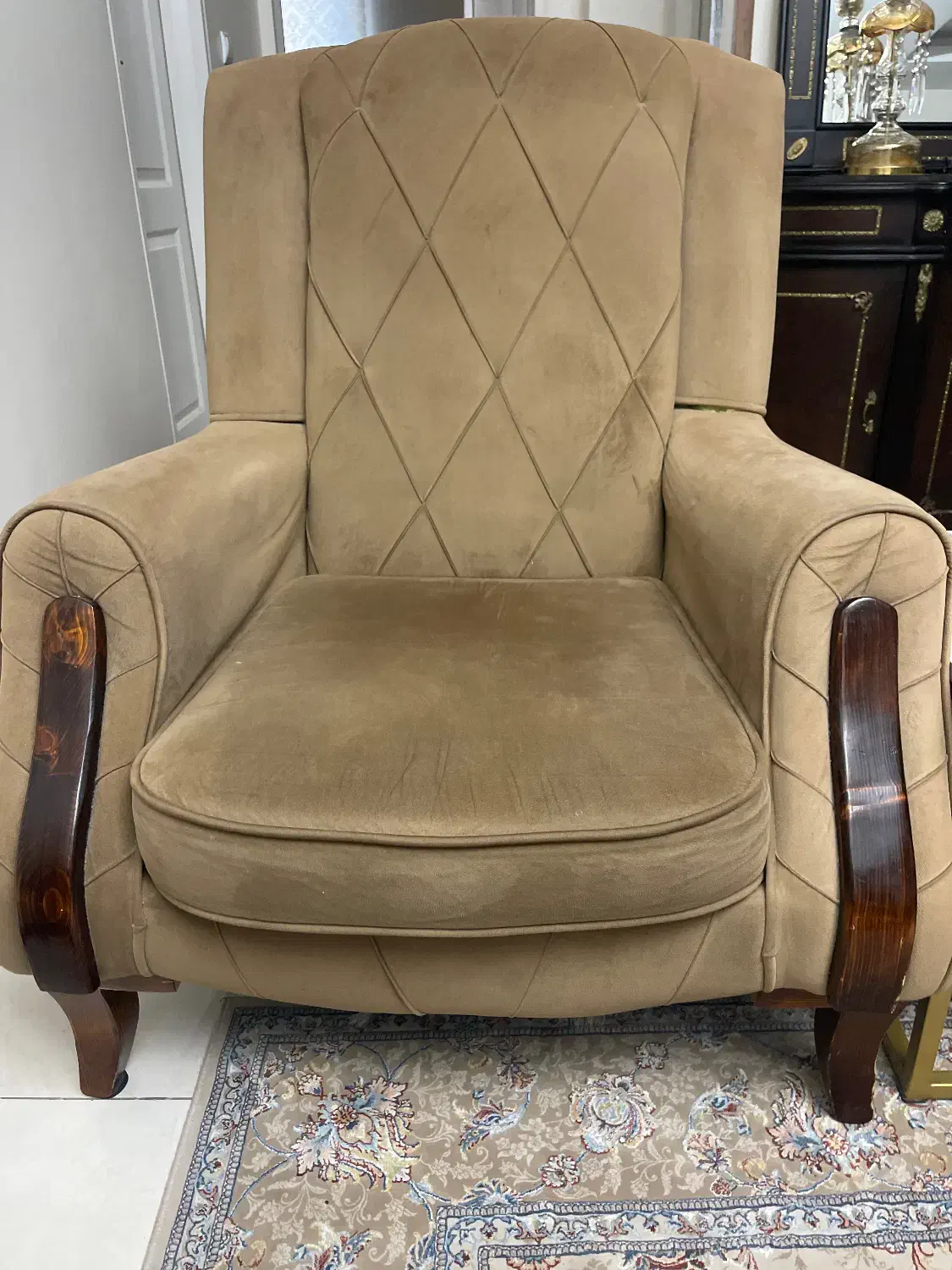 مبل راحتی ۷ نفره|مبلمان خانگی و میز عسلی|کرج, کوی مهر|دیوار