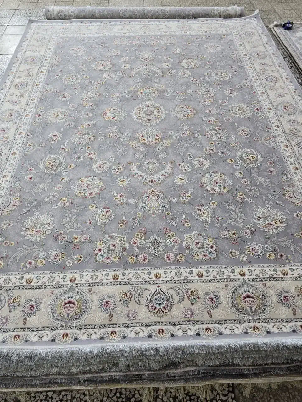 فرش کاشان درطرح های گوناگون زیرقیمت کارخونه|فرش|قرچک, مهدیه|دیوار