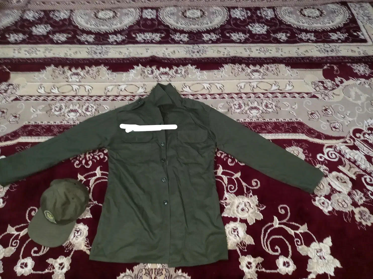 لباس سربازی|لباس|نیشابور, خط کاشمر|دیوار