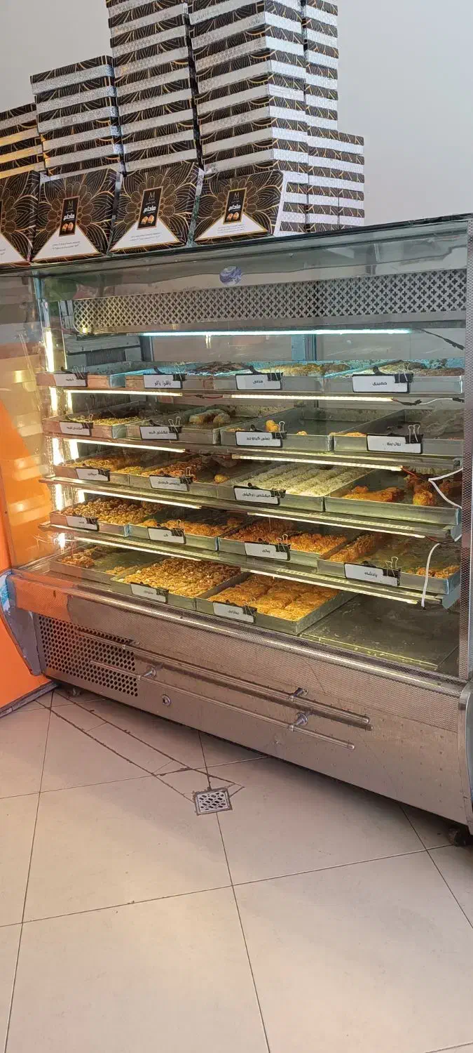 یخچال ویترینی. توافق میکنیم سر قیمت.|فروشگاه و مغازه|ساوه, |دیوار