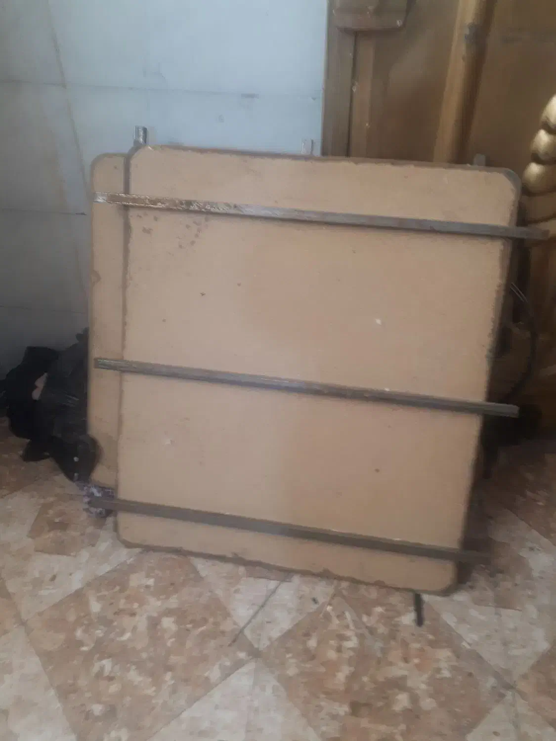 تخت دو نفره|تخت و سرویس خواب|فولادشهر, A2|دیوار