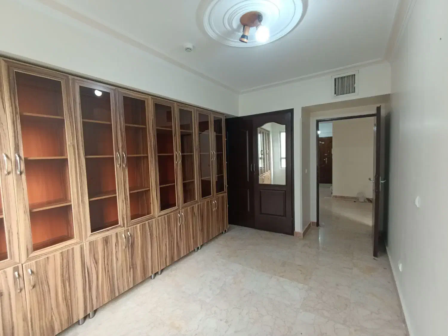 اجاره سه خواب138 متری دلباز صیاد1 ویو‌ دار