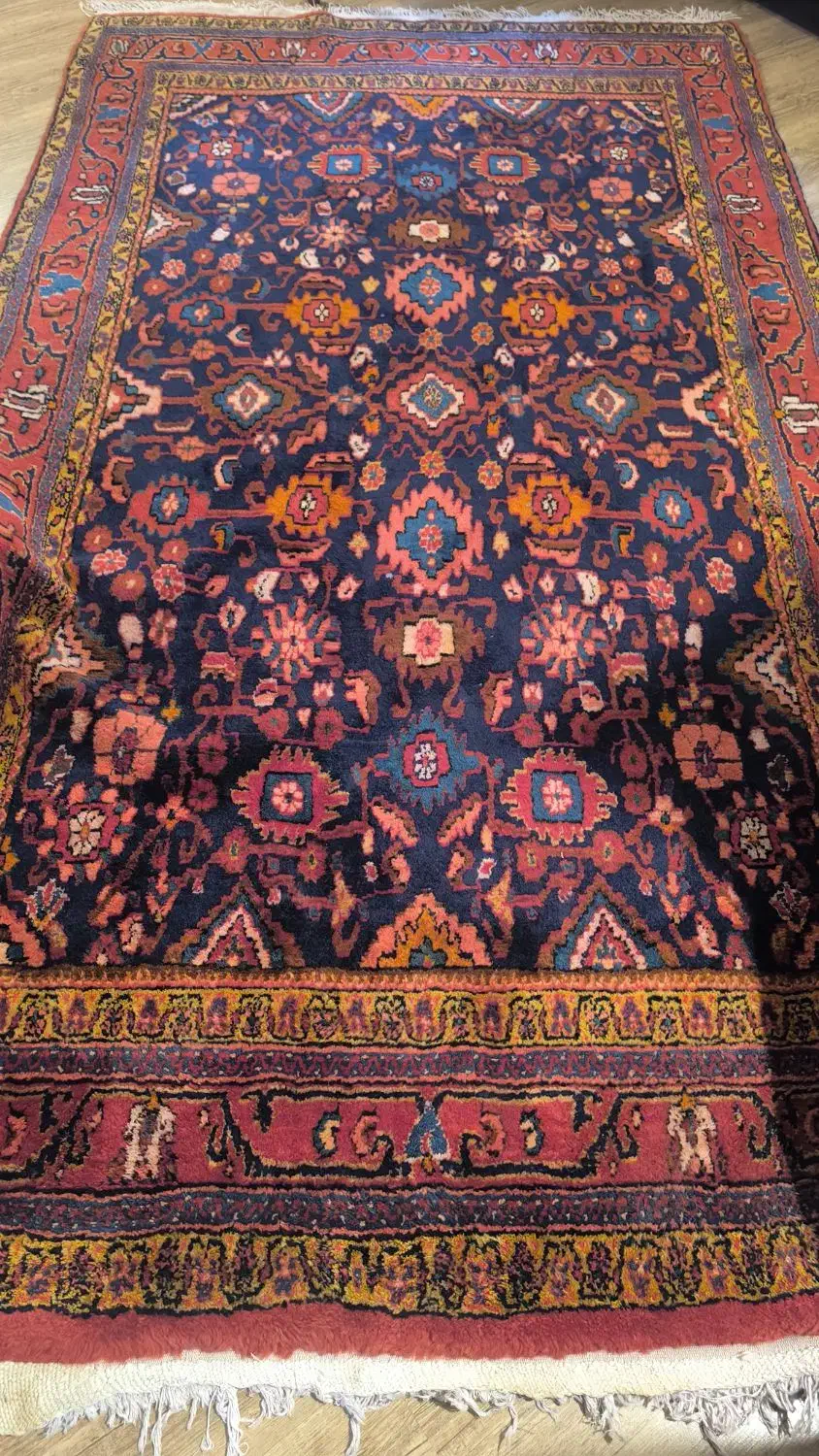 قالیچه دستباف|فرش|تهران, نظامی گنجوی (توانیر)|دیوار