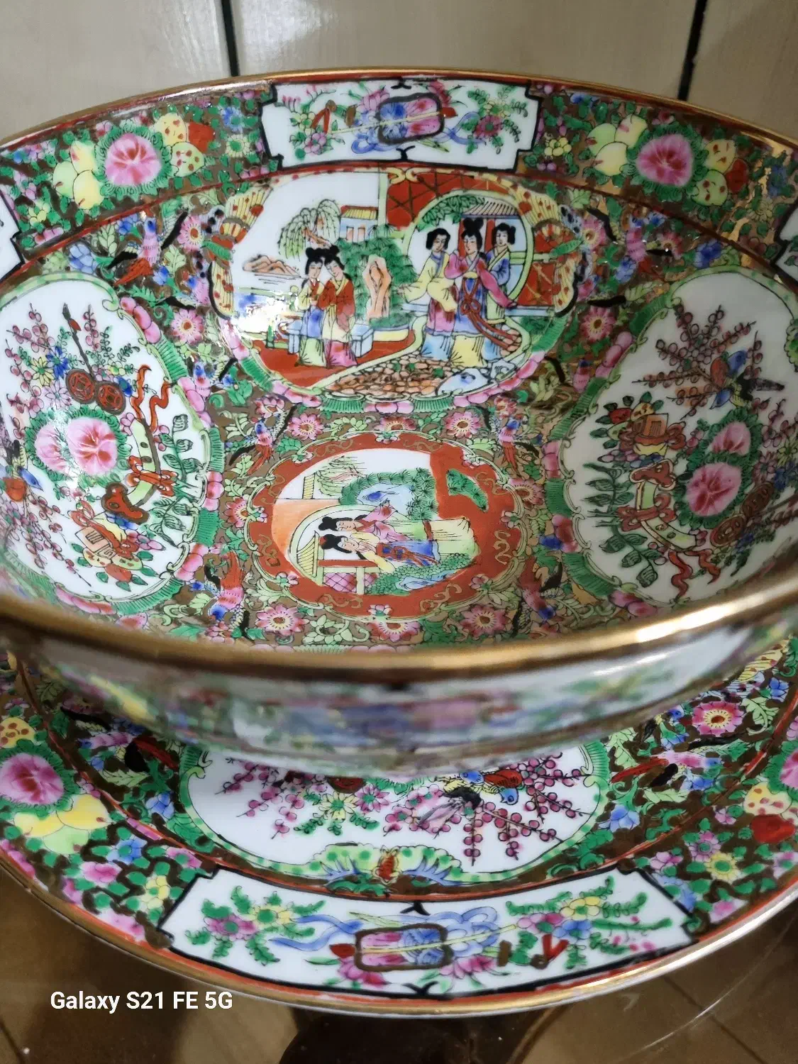 چنینی ها ی تزینی بسیار زیبا و چشمگیر|کلکسیون اشیاء عتیقه|اصفهان, مرداویج|دیوار