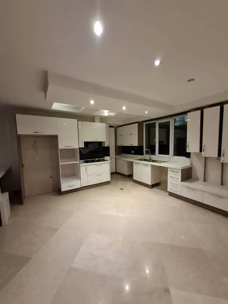 اجاره آپارتمان 115متر 2خ لابی مَن استخرسعادت آباد