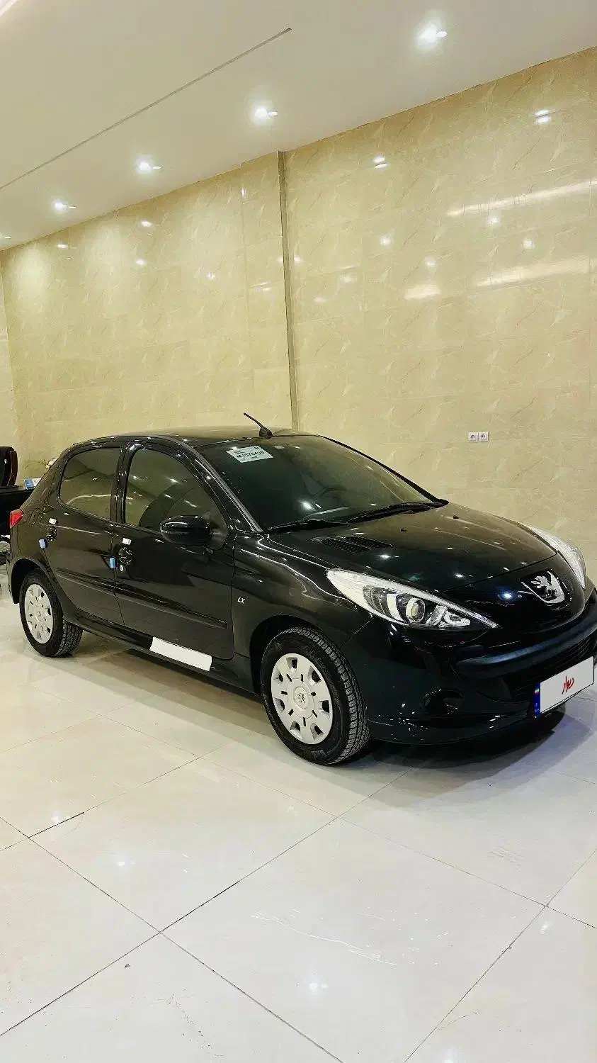 207 tu5 مدل ۱۴۰۳|خودرو سواری و وانت|شیراز, فرودگاه شهید دستغیب شیراز|دیوار