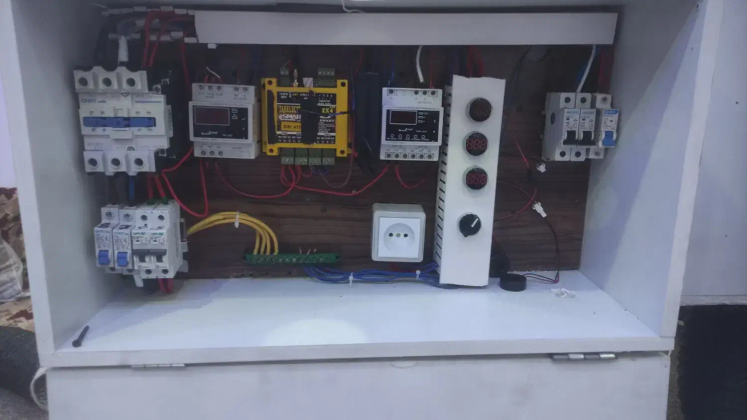 سایلنت باکس|قطعات و لوازم جانبی رایانه|اهواز, سلطانمنش|دیوار