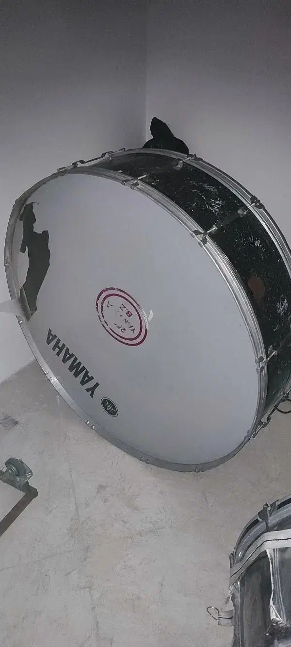 طبل ۱۲۰سانتی|درام و پرکاشن|دماوند, گیلاوند|دیوار
