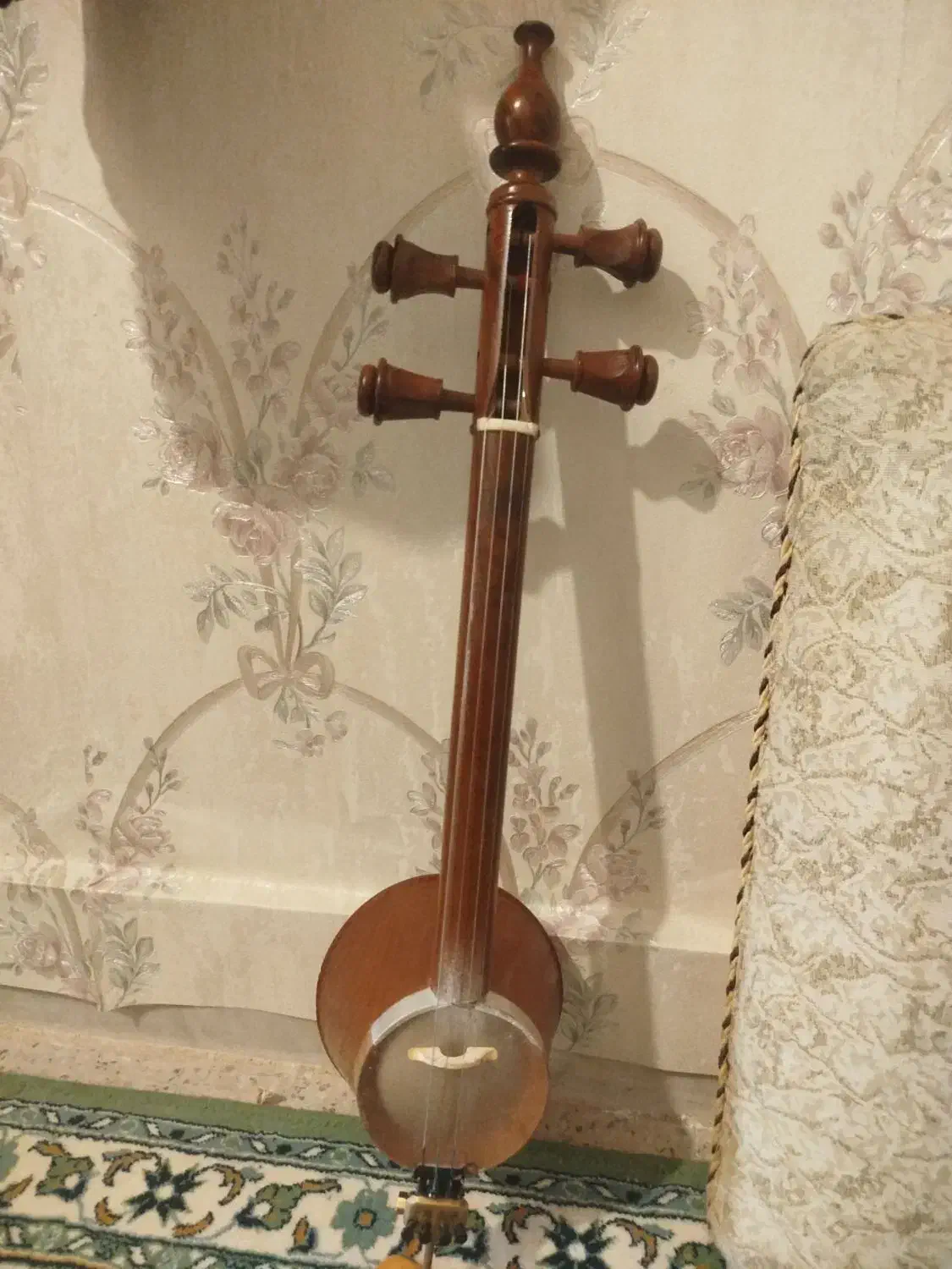 کمانچه|سازهای سنتی|دزفول, |دیوار