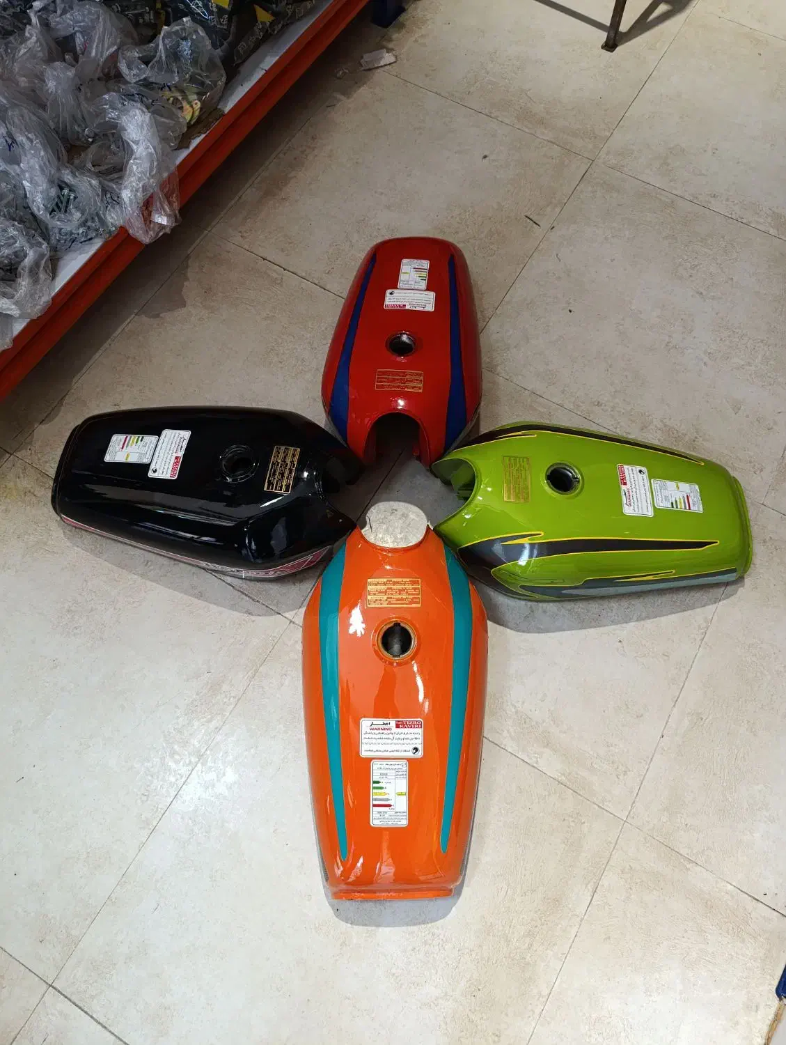 پخش و فروش فوق العاده قطعات یدکی موتورسیکلت نورایی|قطعات یدکی و لوازم جانبی|قم, زنبیل آباد|دیوار