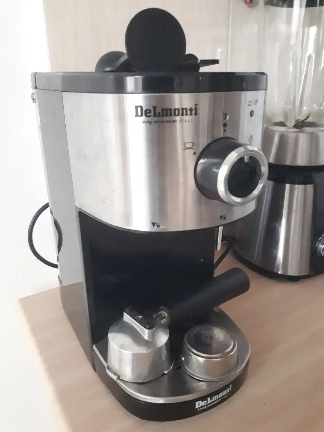 قهوه و اسپرسو ساز دلمونتی ایتالیا|سماور، چای‌ساز، قهوه‌ساز|نکا, |دیوار