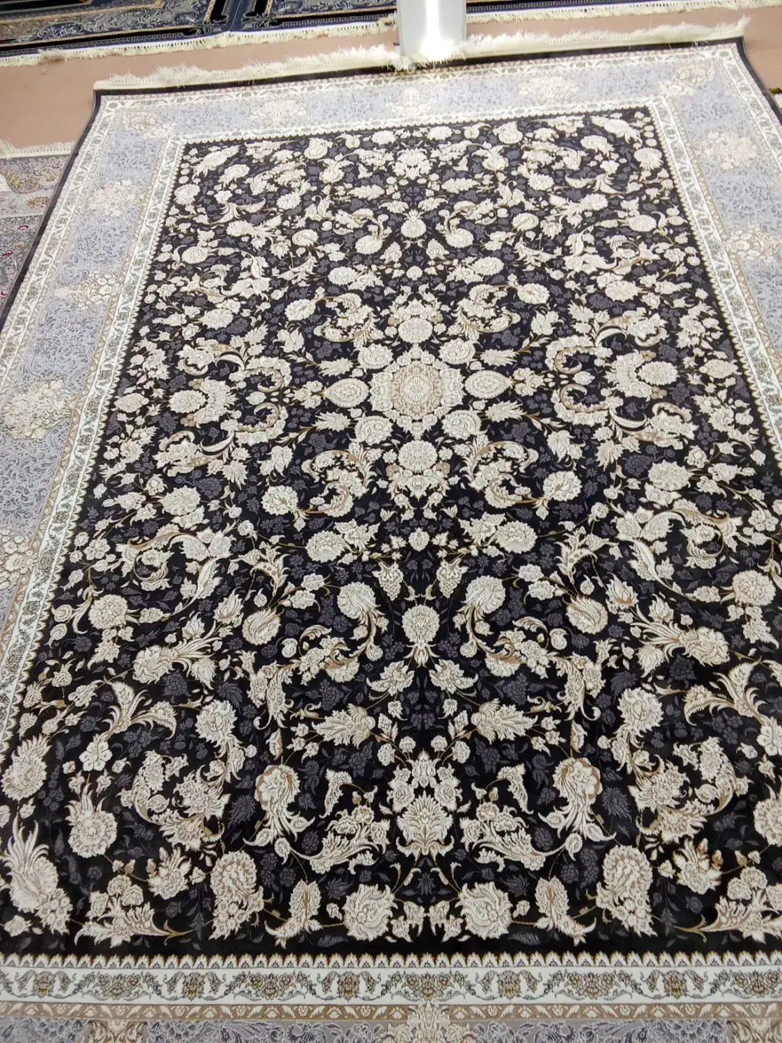 فرش ۹متری ۱۲۰۰ شانه جنس درجه یک|فرش|شراء, |دیوار