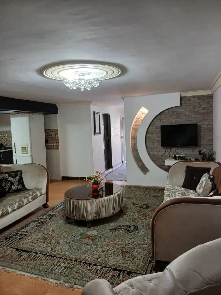 ۲ تاسوییت ۷۰متری،نزدیک دریا با پارکینگ و حیاط دار|اجارهٔ کوتاهمدت آپارتمان و سوئیت|بندر انزلی, ساحل قو|دیوار