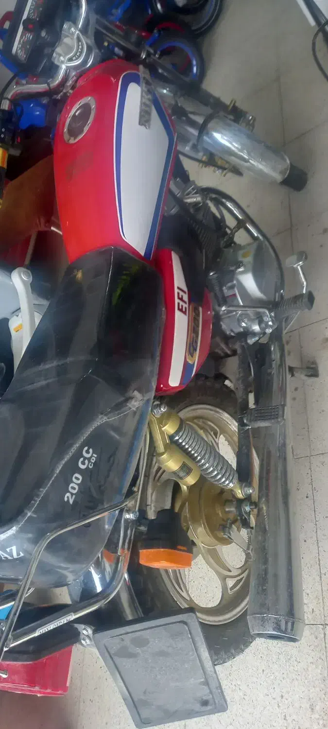 ۲۰۰مدل۴۰۴|موتورسیکلت|زاینده رود, |دیوار