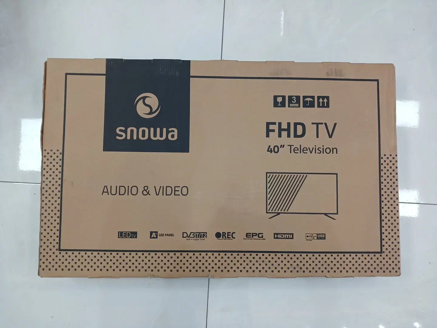 تلویزیون ۴۰ اینچ اسنوا|تلویزیون و پروژکتور|اردبیل, |دیوار