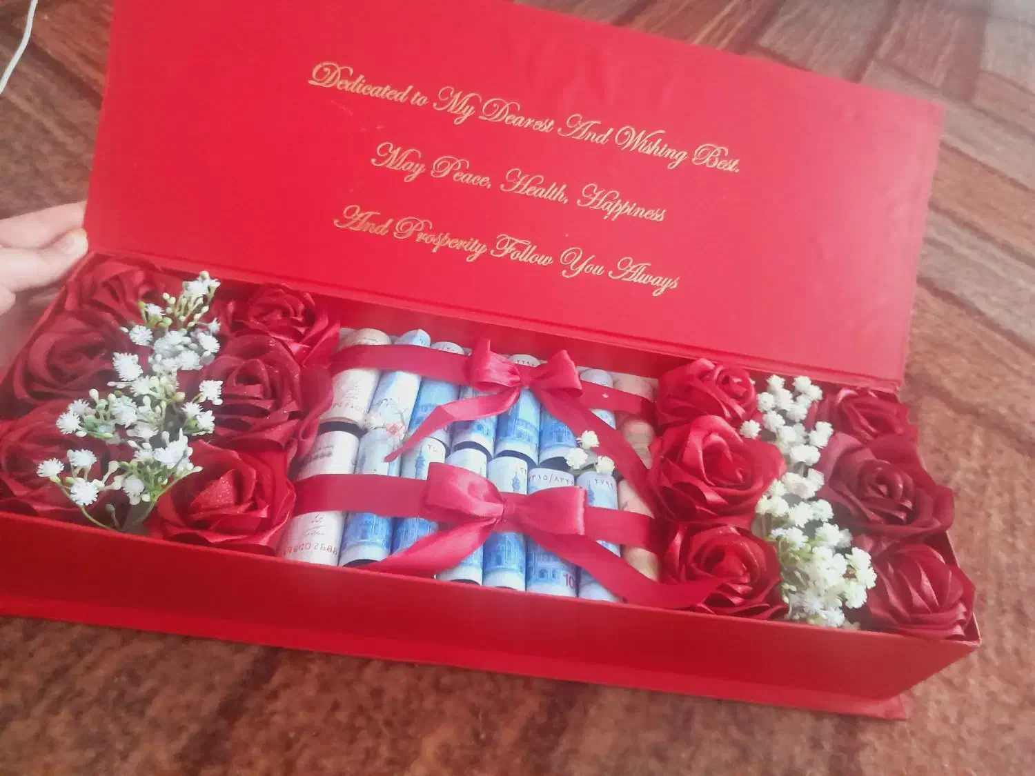 دسته گل و باکس گل به رنگ دلخواه شما|گل مصنوعی|اهر, |دیوار