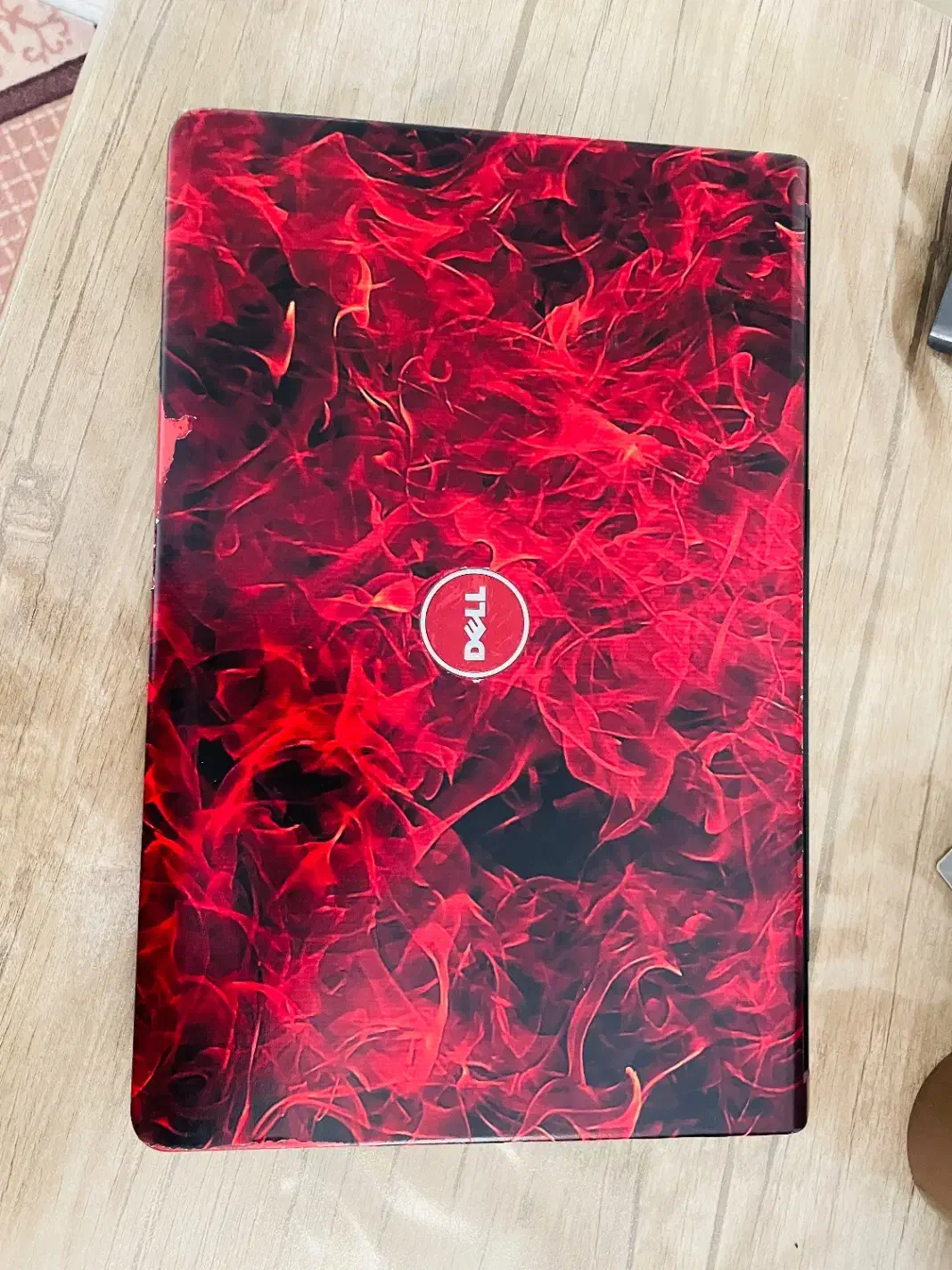 لبتاب|رایانه همراه|شبستر, |دیوار