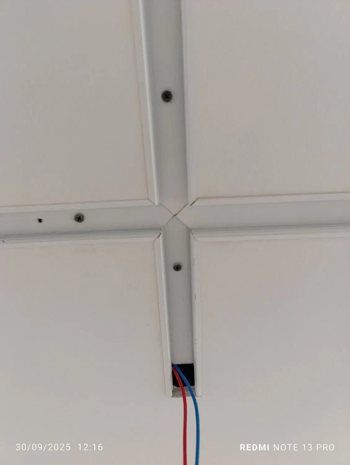 برقکار نورپردازی کناف و نما اعلام حریق لاین نوری|خدمات پیشه و مهارت|کرمانشاه, |دیوار