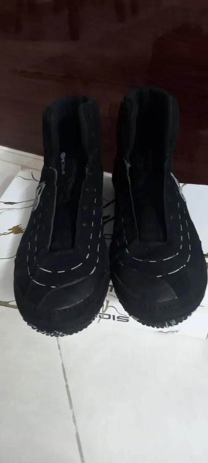 کفش کشتی  RUDIS در حد نو|کیف، کفش، کمربند|ری, دولت‌آباد|دیوار