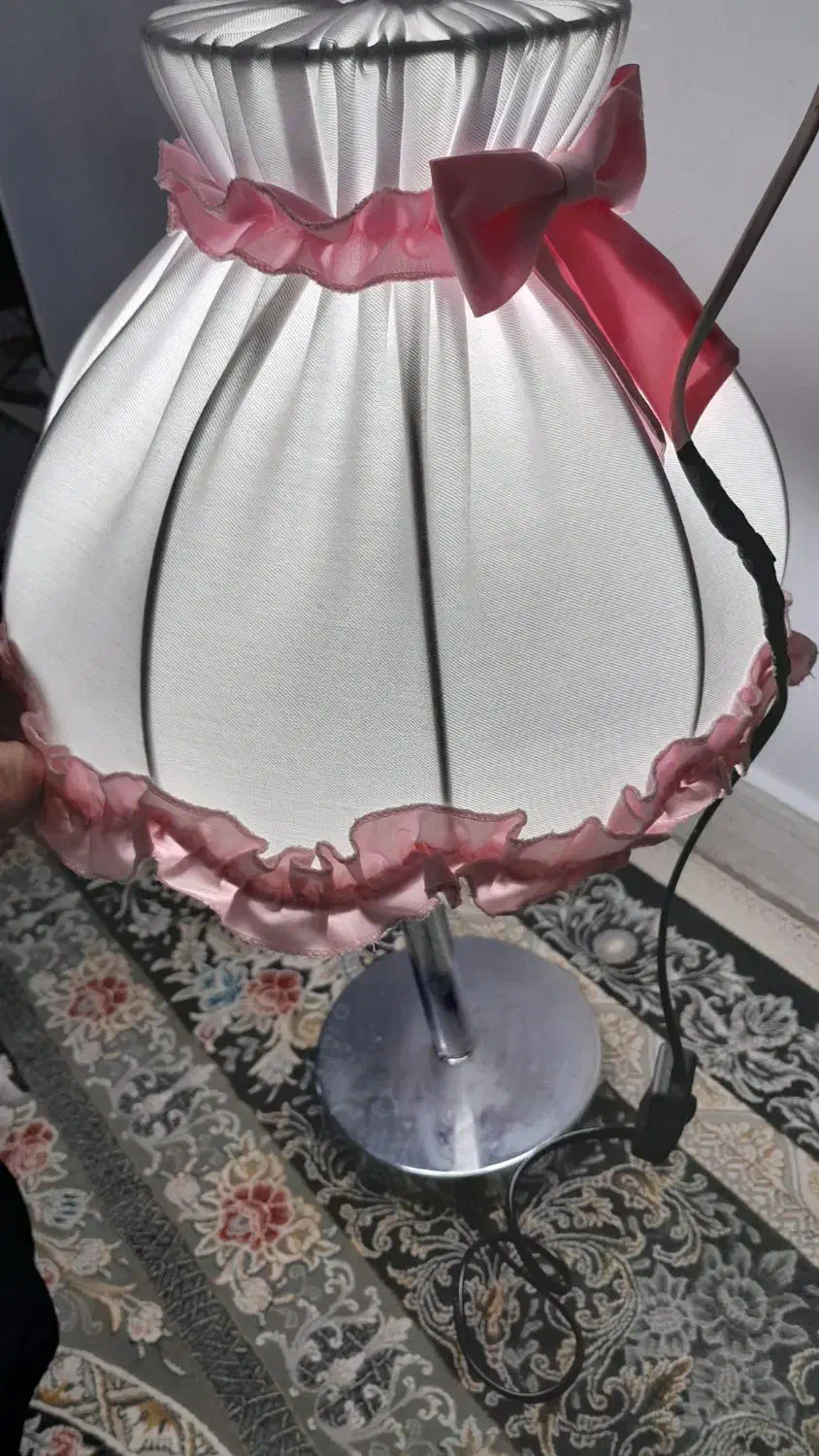 چراغ خواب در حد نو|چراغ خواب و آباژور|محمدشهر, محمدشهر|دیوار