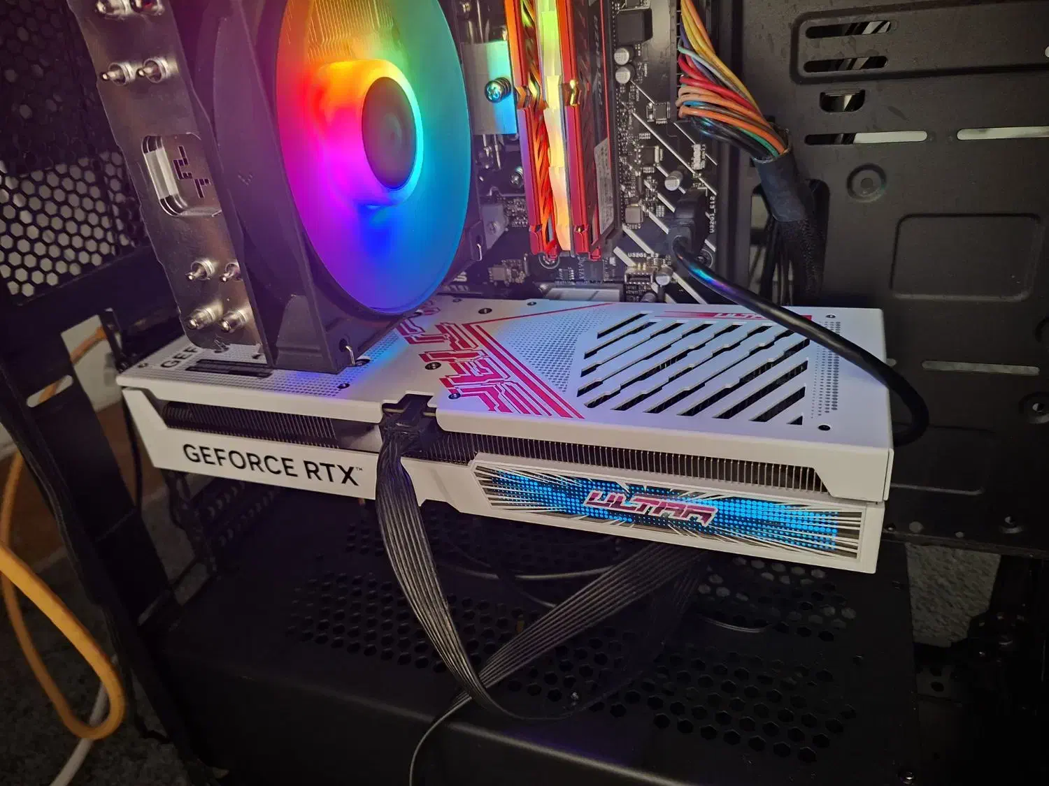 گرافیک ۳ فن گیمینگ RTX 4060 rgb|قطعات و لوازم جانبی رایانه|شیراز, شهرک مطهری|دیوار