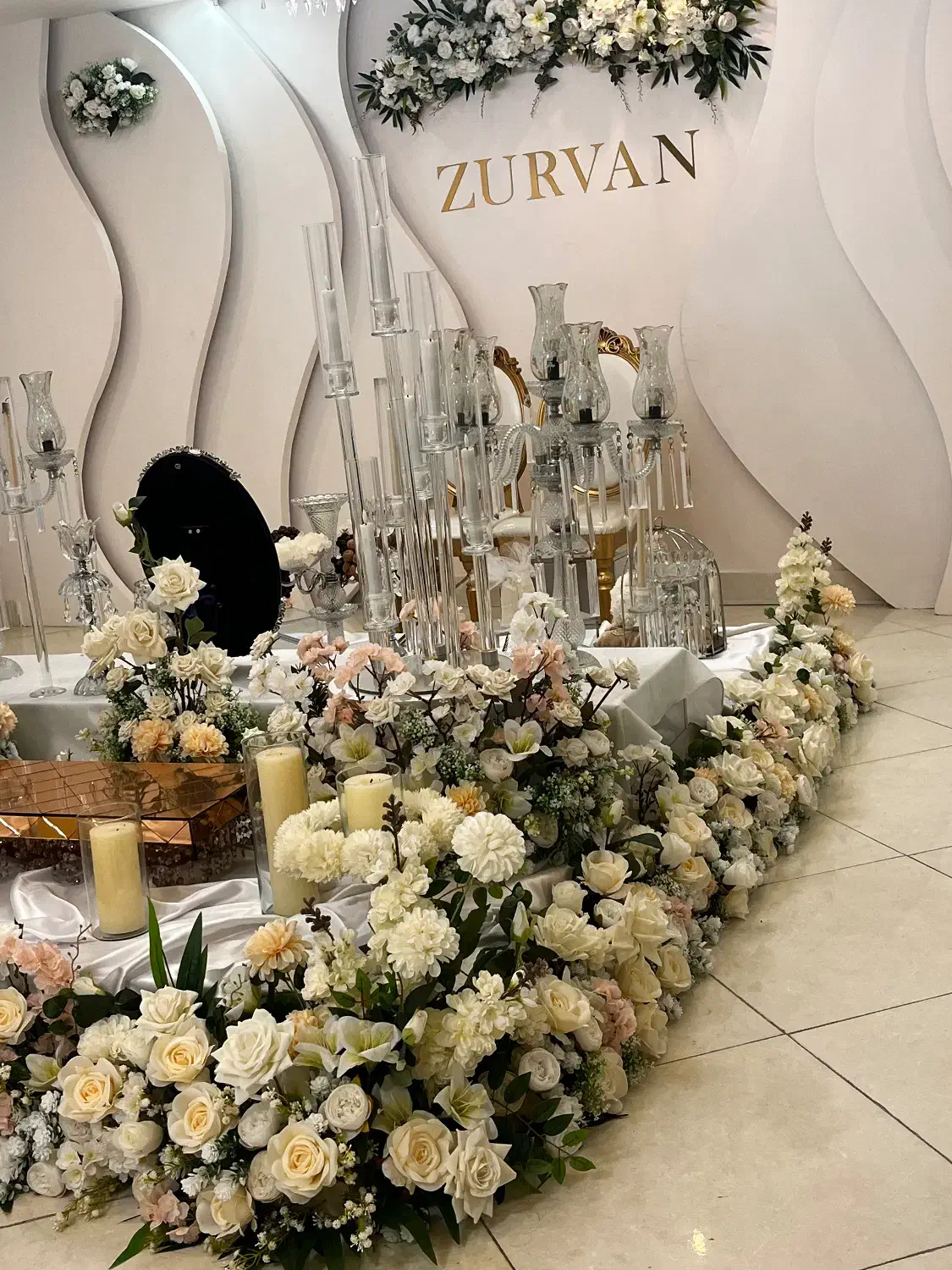 سالن عقد و دفتر ازدواج|خدمات پذیرایی، مراسم|رشت, چمارسرا|دیوار