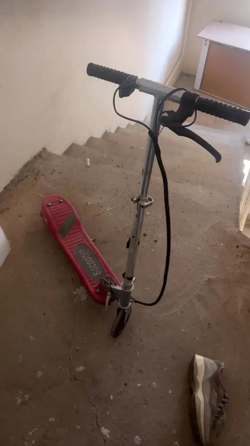 اسکوتر برقی|دوچرخه، اسکیت، اسکوتر|پردیس, فاز ۱۱|دیوار